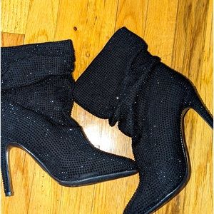 Nine West booties NWT